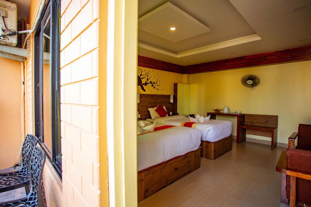 Hotel Splendid View Pokhara Zewnętrze zdjęcie